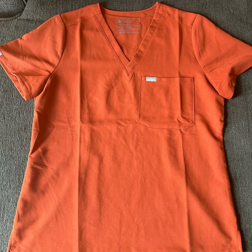 Figs One Pocket Scrub Top
